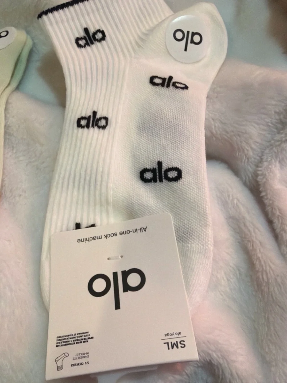 ALO Yoga women Cut Sock 3-Pack — White, Light Green, Lavender